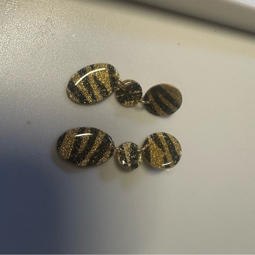 Elegant Gold and Black‎ Striped Earrings
